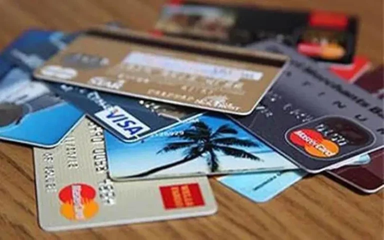 Με αυτούς τους τρόπους κλέβουν στοιχεία πιστωτικών καρτών